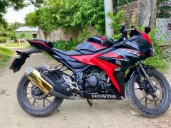 HONDA CBR 150R